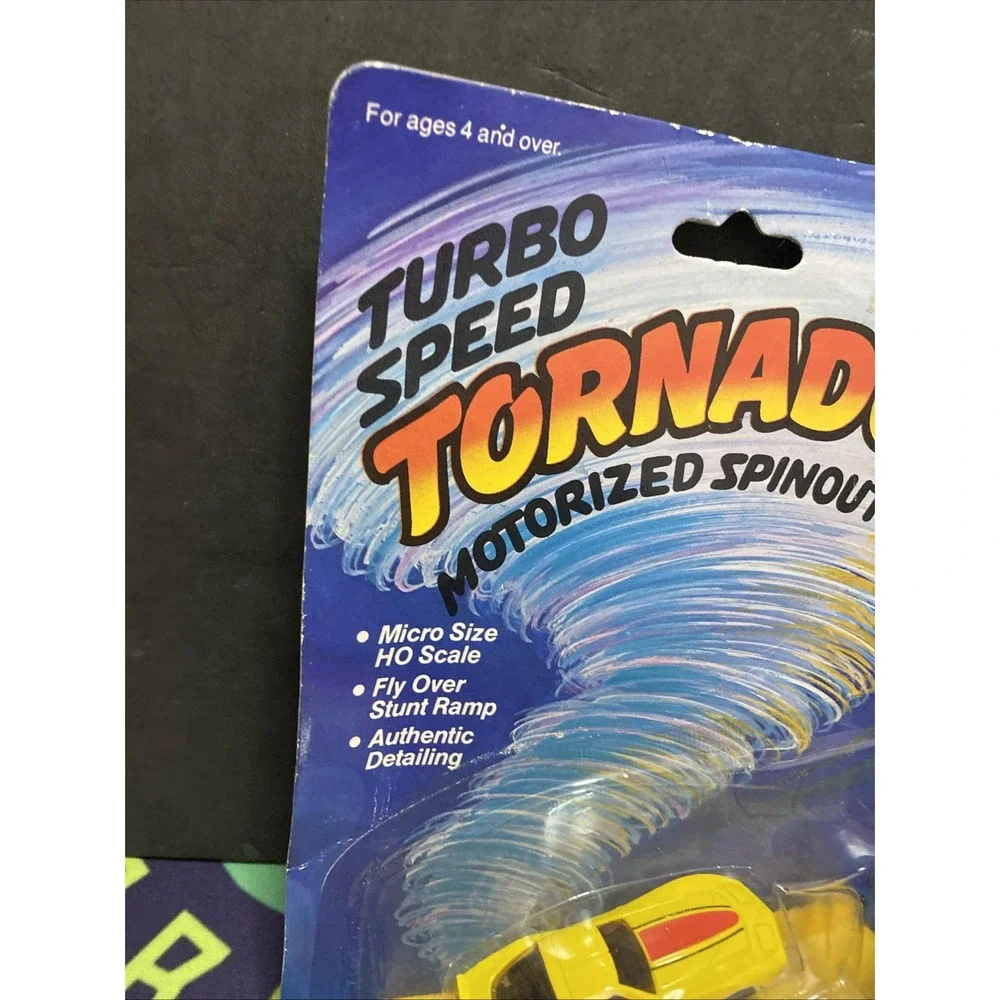 Road Champs Turbo Speed Tornados 1980s Corvette w/ Ramp Sealed